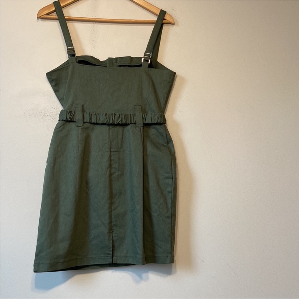 Hello Molly Dress - Picture 5 of 6